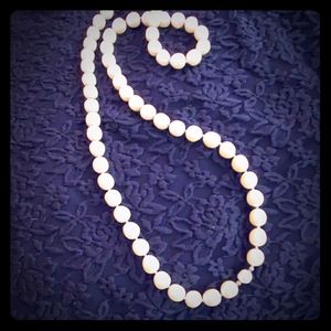 Large white pearl like necklace This necklace is 3